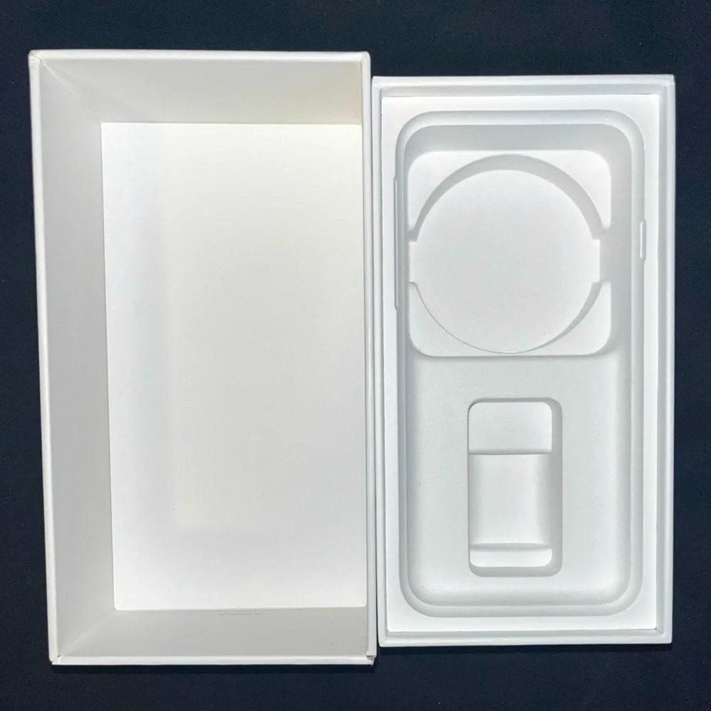 IPHONE EMPTY BOX FOR THE APPLE IPHONE SE 2 (2020) 64GB